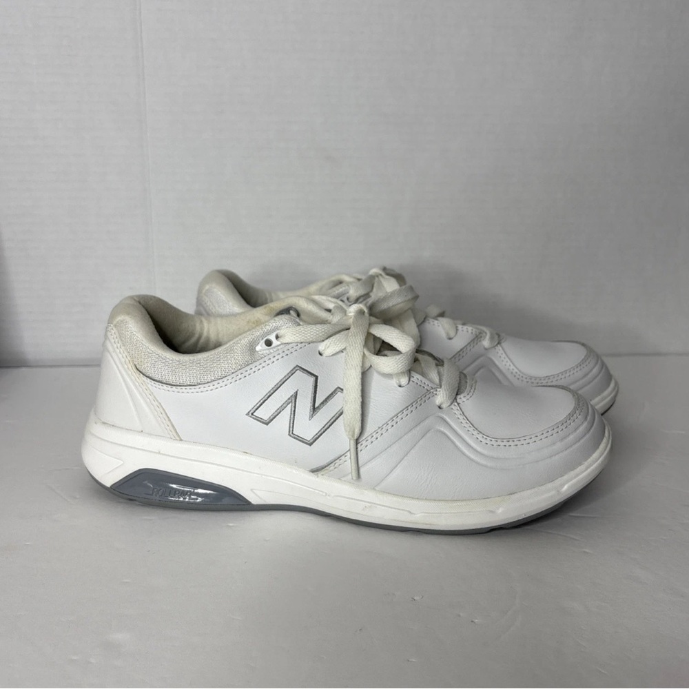 New Balance White Sneakers Men Size 10 Dad